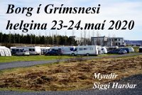 Sungið og spilað á Borg